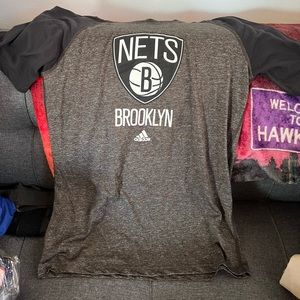 Brooklyn Nets shirt